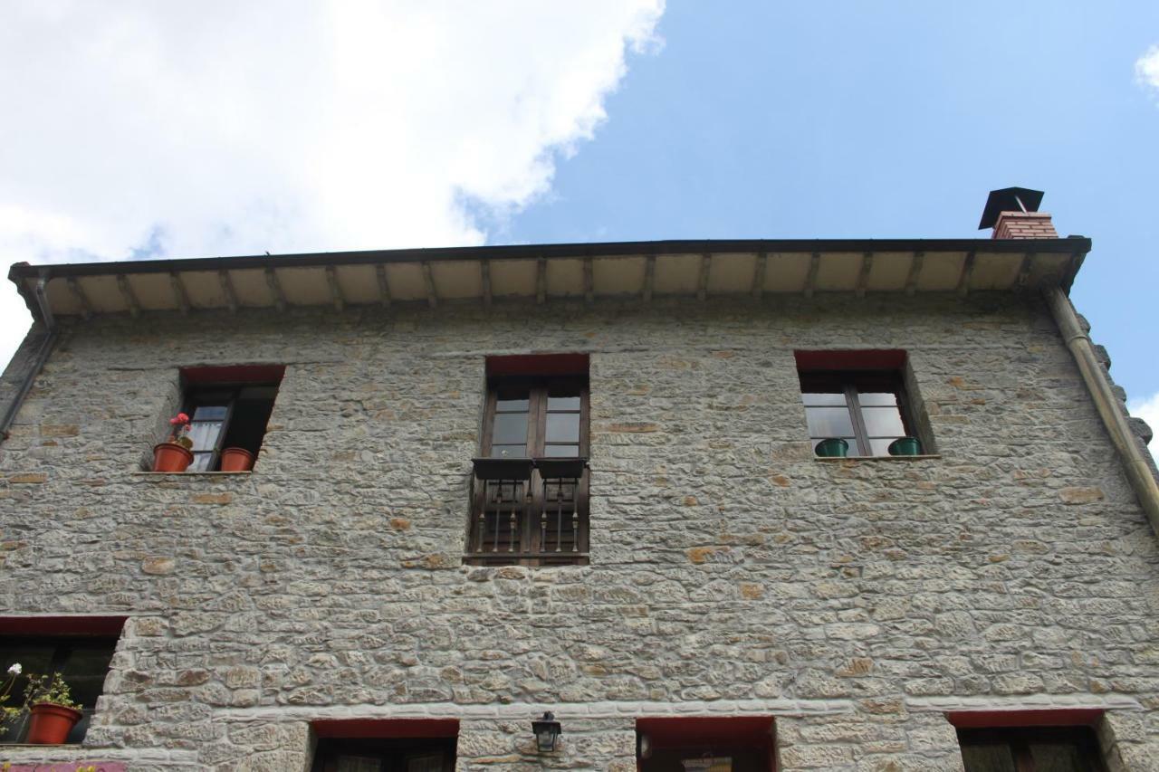 El Sumiciu Guest House Миерес Екстериор снимка